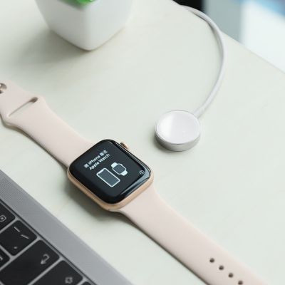 HOCO CW16 Apple Watch wireless charger